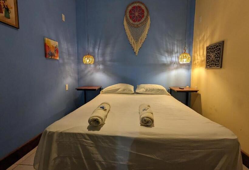 اتاق خانوادگی, Kawoq Hostel