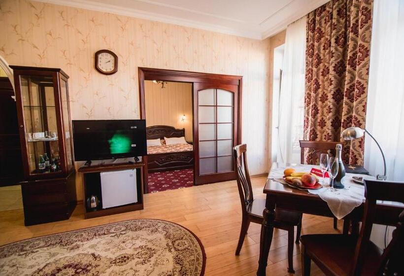 سوییت, Sofia