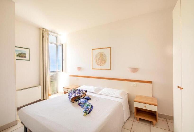 آپارتمان 2 خوابه, Residence Brezza Di Mare