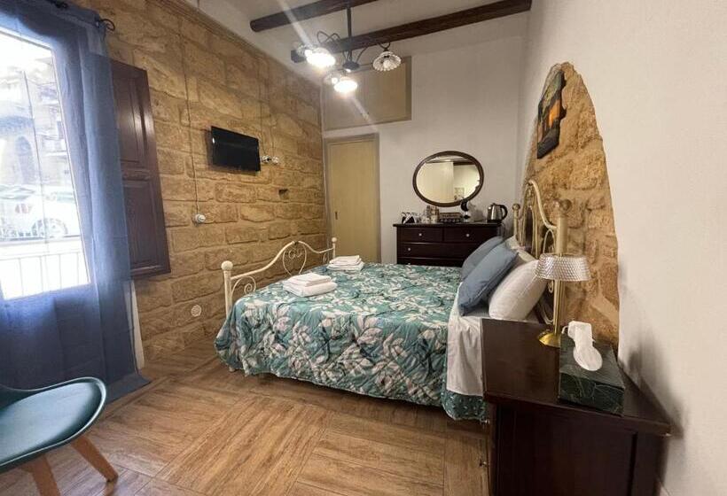 غرفة قياسية, Home Via Neve