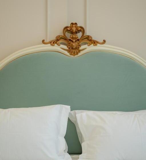 带城市景观的套间, Sol Invictus Boutique Hotel Durres Albania