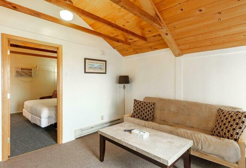Четырехместный Номер Стандарт, Half Moon Motel & Cottages