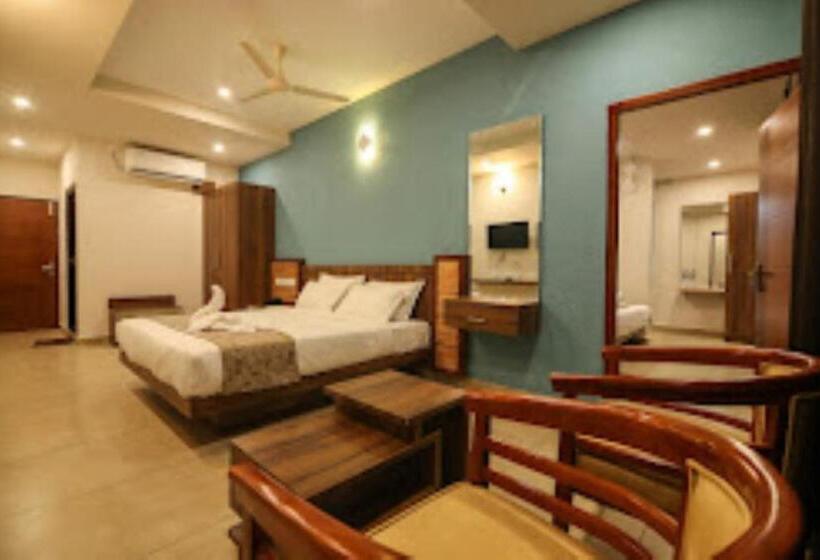 Номер Superior, Misty Gate Kerala