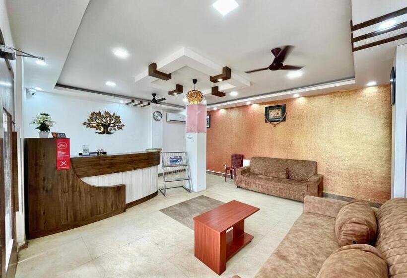 四人豪华间, Subham Beach Inn ! Puri Near Sea Beach And Temple Fully Air Conditioned Hotel With Lift And Parking