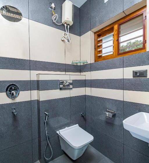 Номер Economy, Rams Guest House Meadows Near Lulu Mall & Kims Hospital