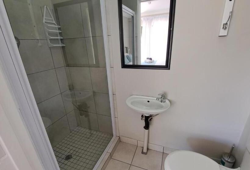 Номер Стандарт, Chrisserus Guest Rooms