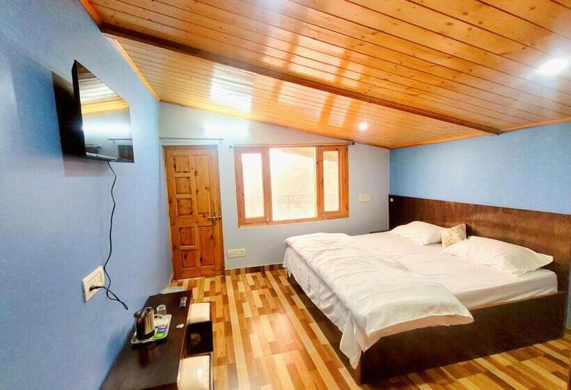 스탠다드 룸 산 전망, Pine Paradise Homestay