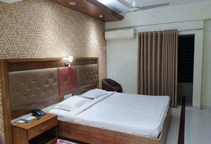 اتاق لوکس, Red Roof Inn
