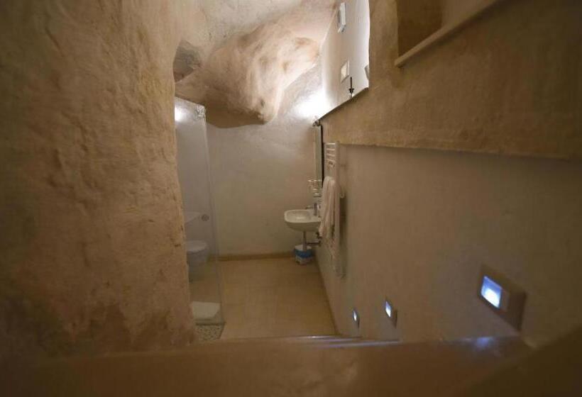 اتاق استاندارد چهار تخته, La Cava Dei Desideri