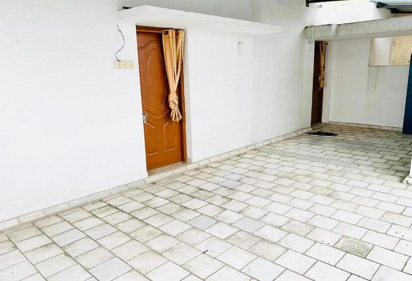 Номер Стандарт, Ramkarthik Villa Guest House