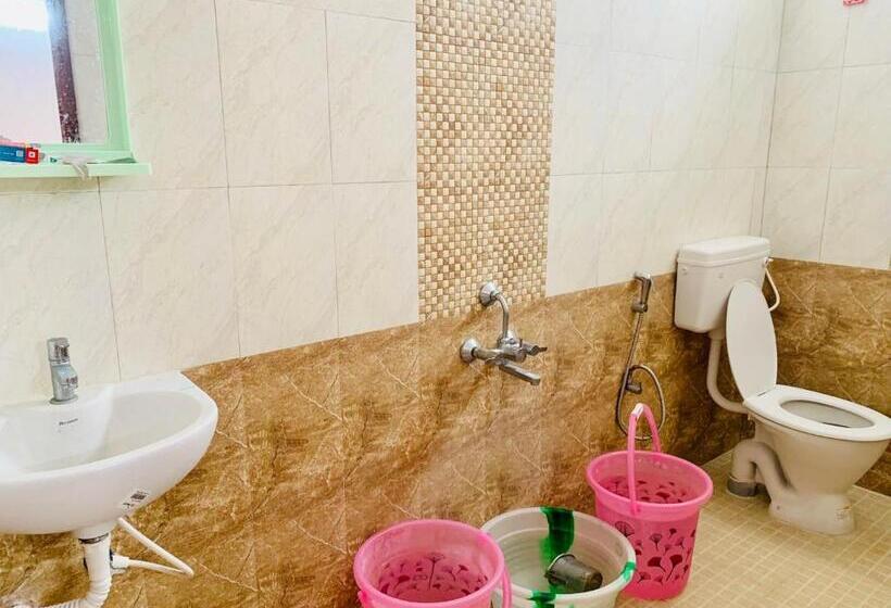 Family Suite, Ramkarthik Villa Guest House