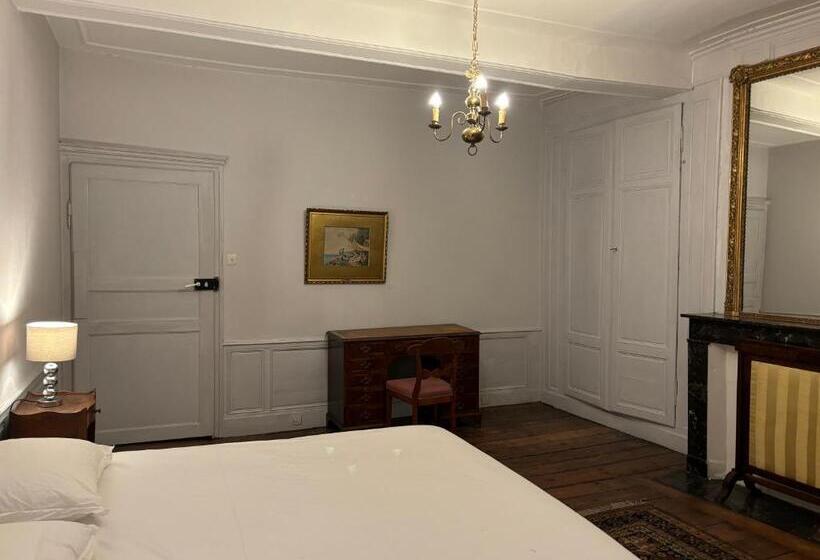 Номер Стандарт Совместная Ванная, Maison Monsigny