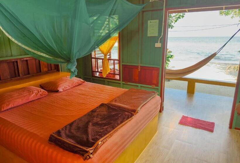 스탠다드 방갈로, Sawasdee Resort