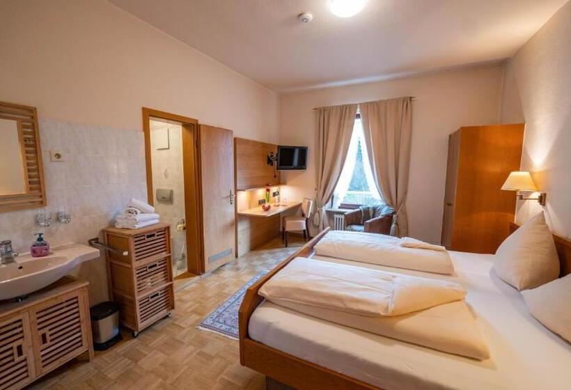 Номер Стандарт, Restaurant St. Germanshof