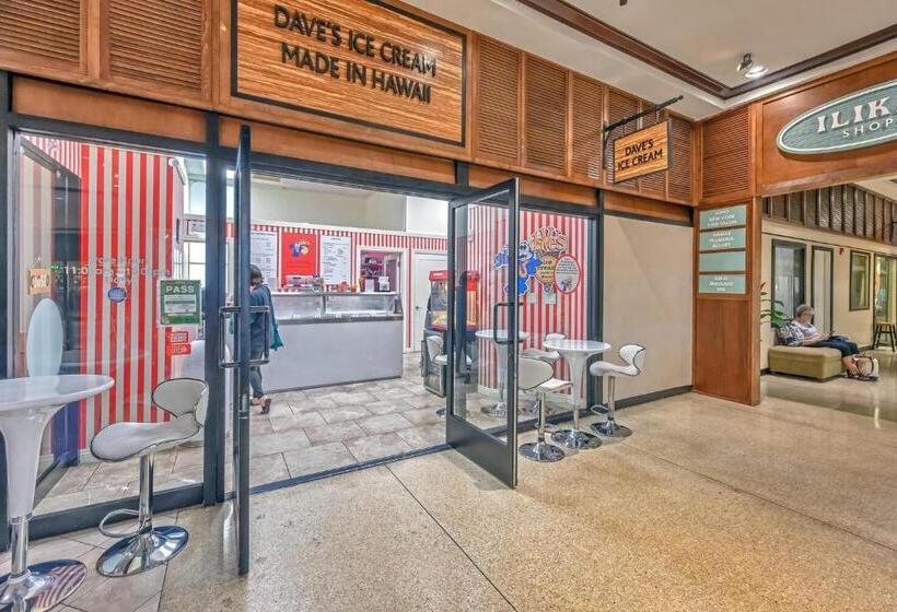 带1个卧室的带阳台的公寓, Ilikai S Best Beach Front Executive Suite