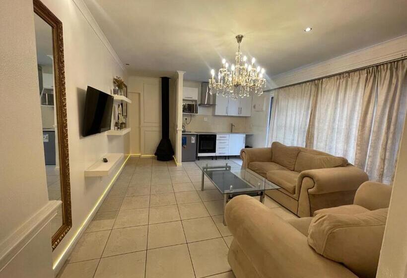 Апартаменты 2 Спальни, Domin Luxury Suites