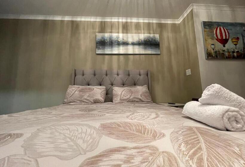 Номер Superior, Domin Luxury Suites