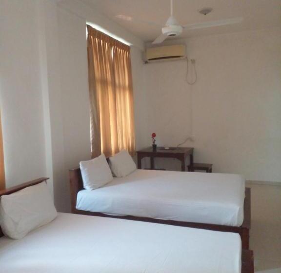 Номер Economy, Vintop Hotel & Homestays Gampaha