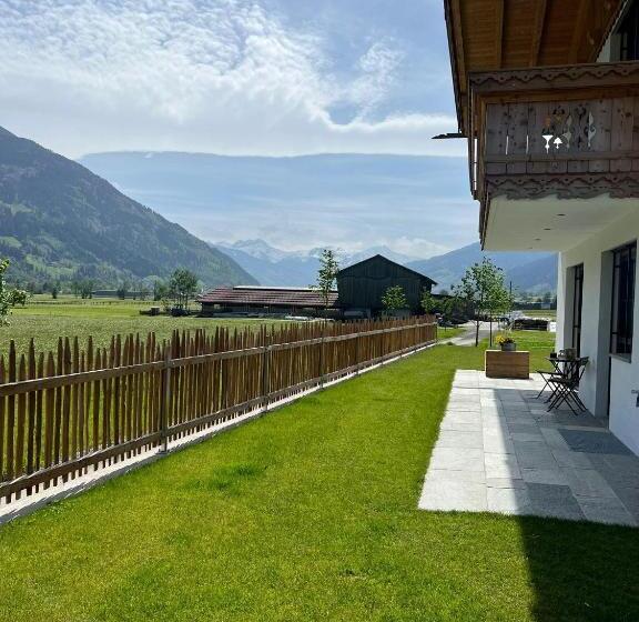 Апартаменты 2 Спальни, Landhaus Huber