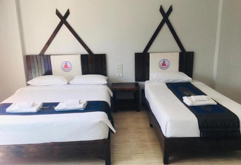 Трехместный Номер Superior, Saensukkho Green Hotel & Resort