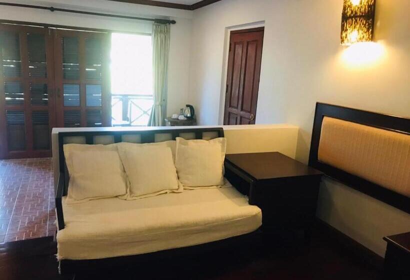 Вилла Deluxe 1 Спальня, Saensukkho Green Hotel & Resort