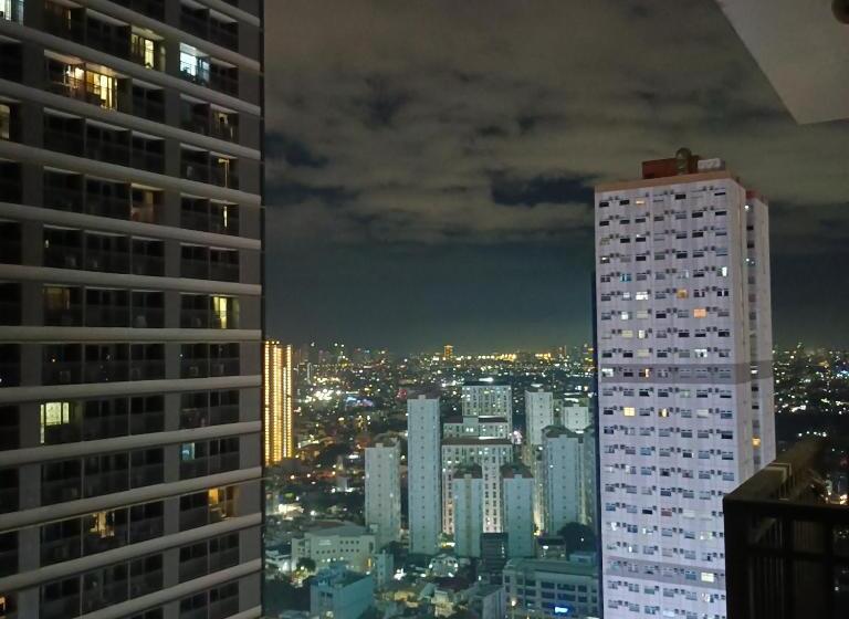 带阳台标准四人间, 1br Condotel With Balcony At Edsa
