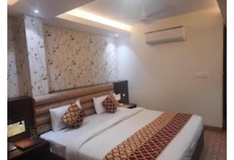 Люкс, Sharon Residency Madhya Pradesh