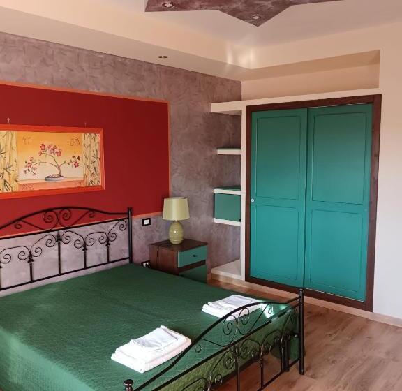 Четырехместный Номер Стандарт, Lu Sule B&b
