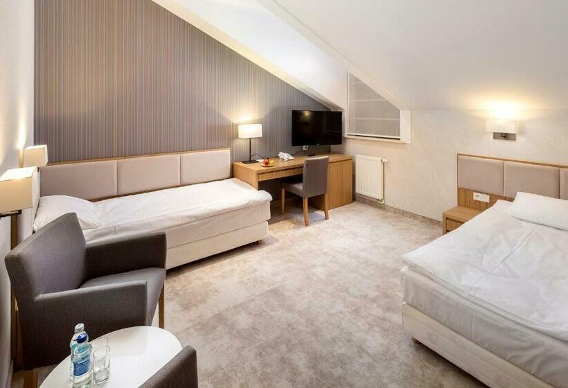 Номер Стандарт, Eva Park Life & Spa