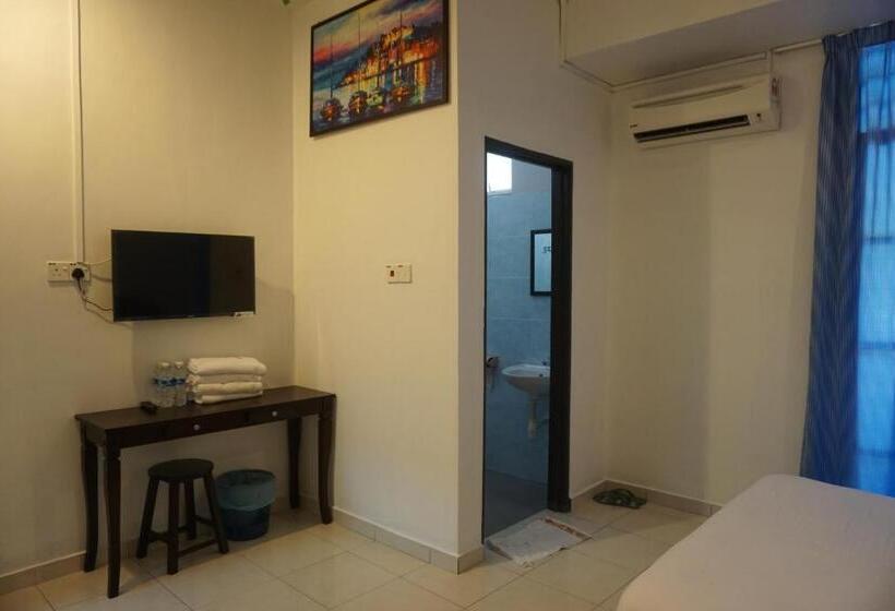 Семейный Номер, S & S Guest House Kuantan