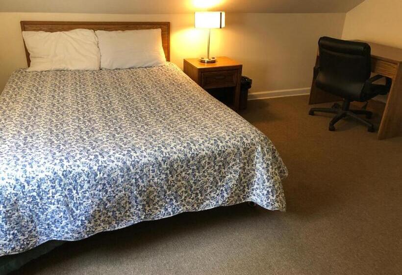 Дом 4 Спальни, Plantation Motel