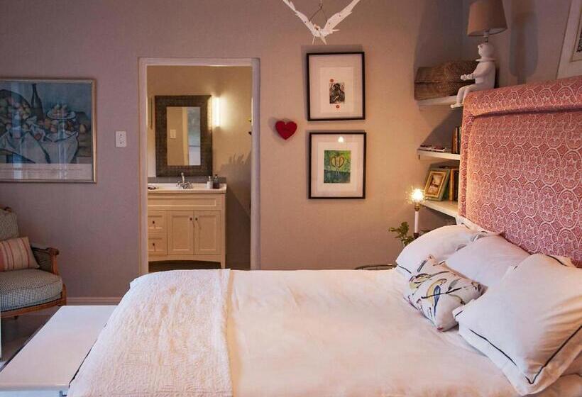 Номер Deluxe Кровать Кинг, The Montagu Coach House