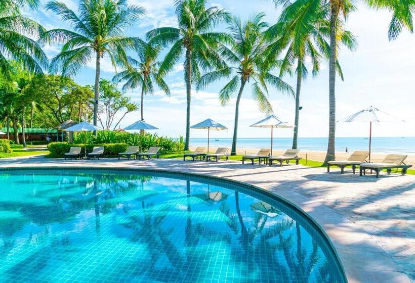 Люкс Классика, Grand Mercure Okinawa Cape Zanpa Resort