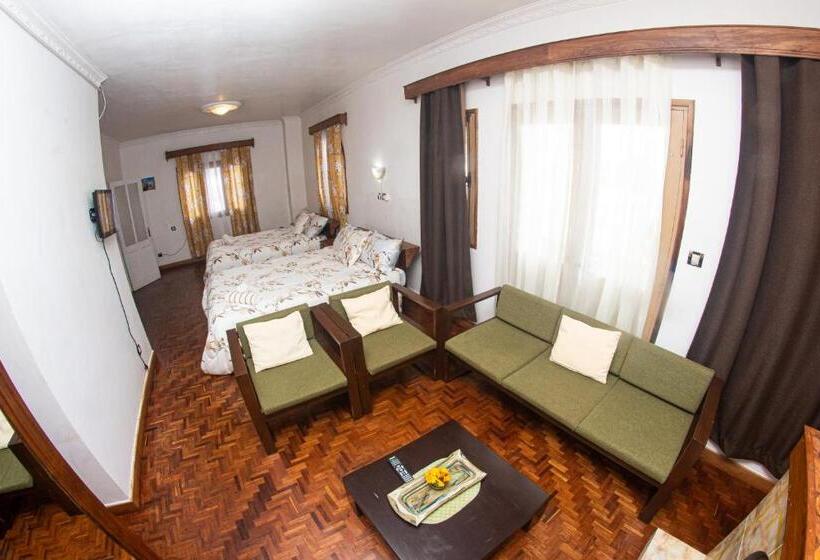 اتاق خانوادگی, Pension Vanille