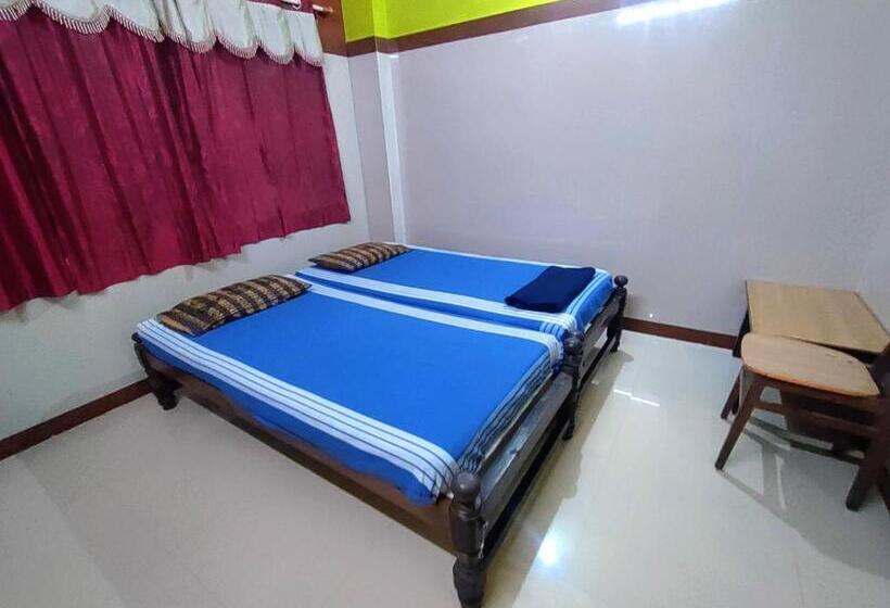 Номер Стандарт, Chitramoola Tourist Home   Opp Temple Only 20 M