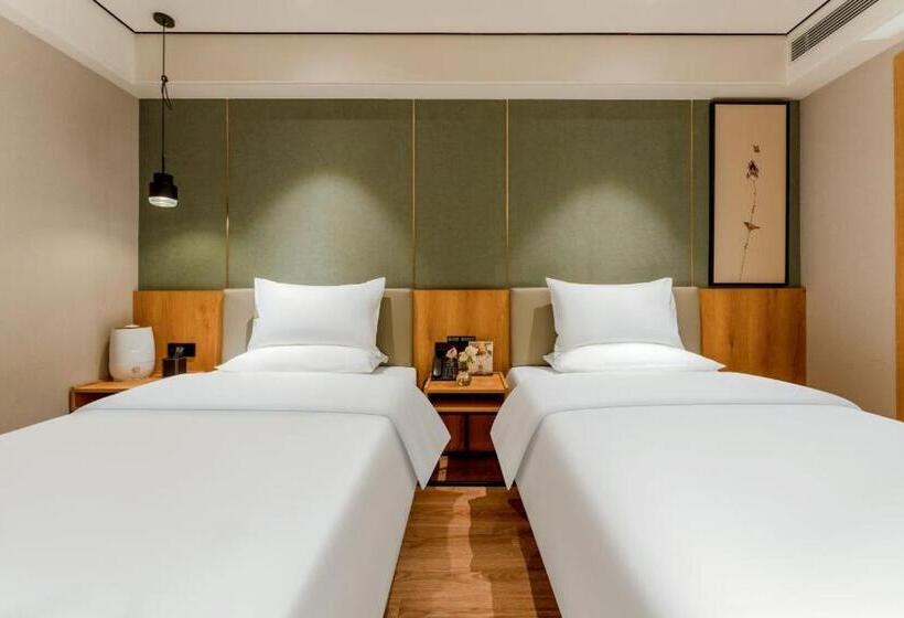 스탠다드 룸, Zhanghe Hotel   Hailiang Plaza, Hohhot Railway Station
