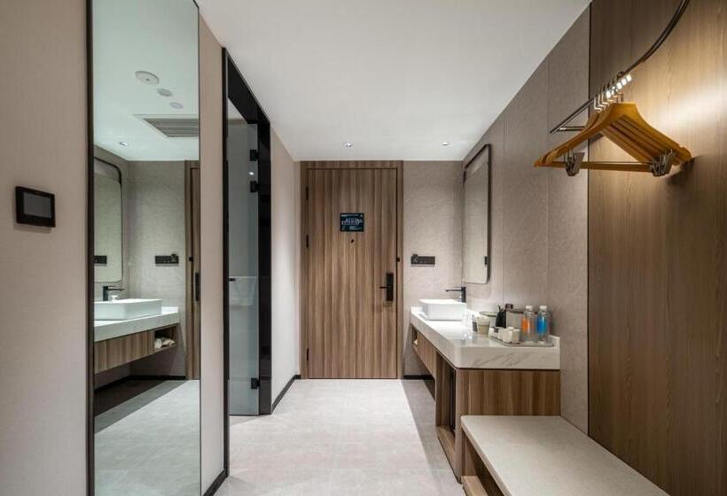 Номер Superior, Atour Hotel Anji Longshan