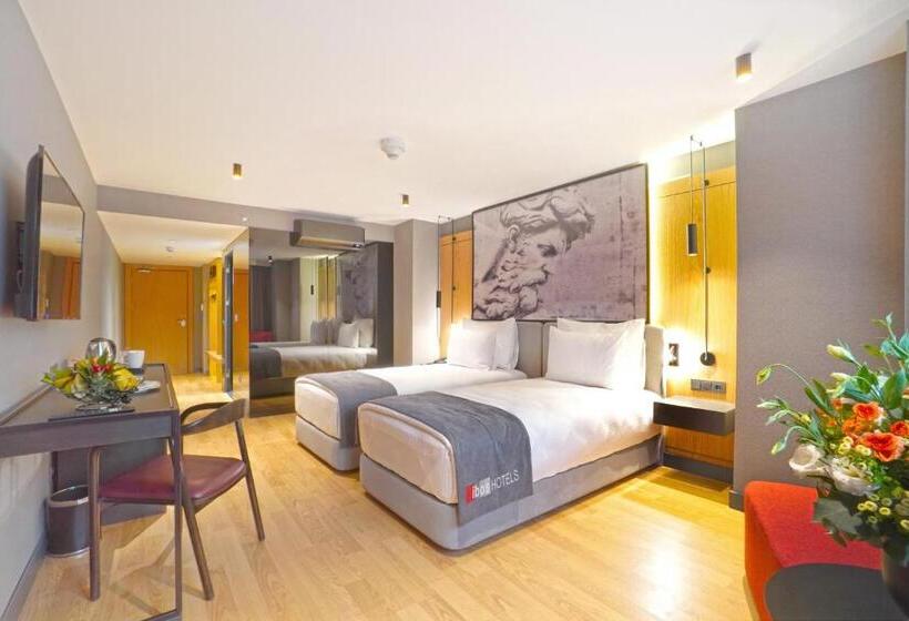 Номер Стандарт Вид на Сад, Ibos Hotels Izmir Alsancak