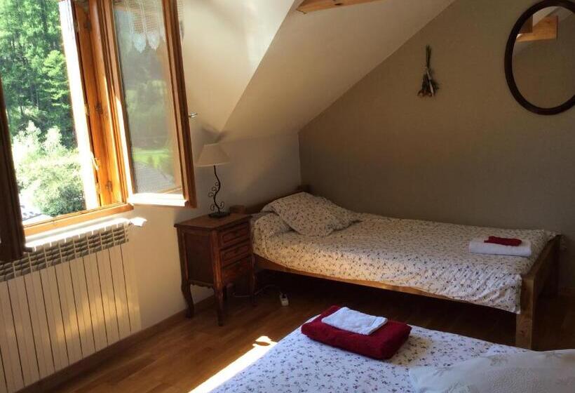 Номер Стандарт Трехместный, Chambre D Hôte Les Carlines