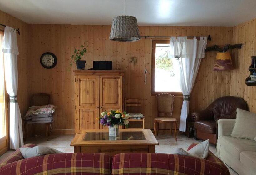 Четырехместный Номер Стандарт, Chambre D Hôte Les Carlines