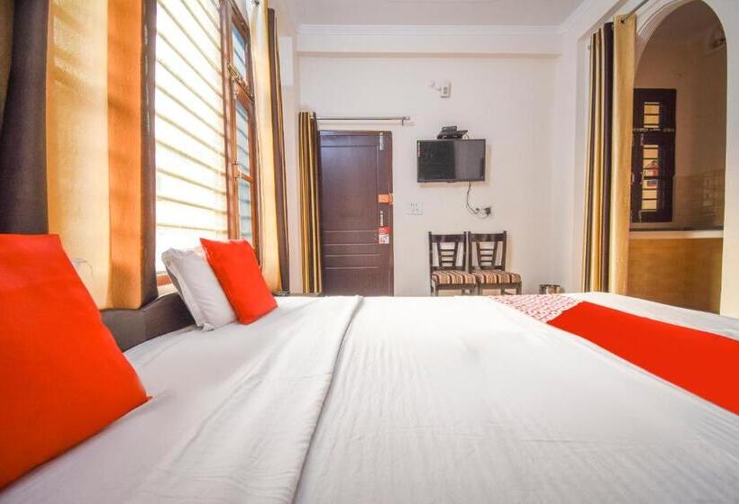 Трехместный Номер Классика, Collection O Hotel Sushila Residency