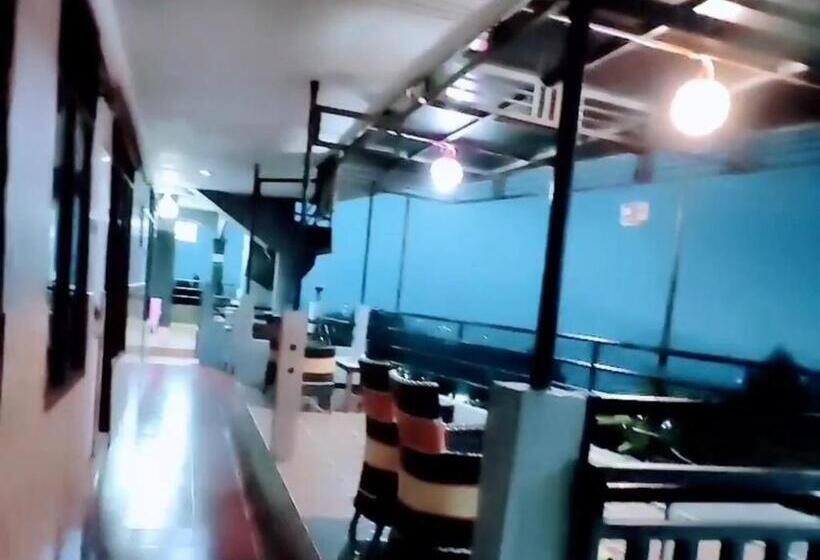 스탠다드 룸 산 전망, Villa Raung Indah Tretes