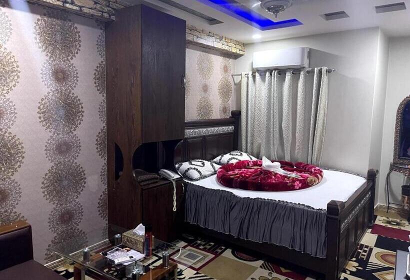 اتاق اکونومی, Metro Hotel Quetta