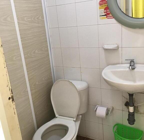 标准间, Casa Universitaria El Trebol
