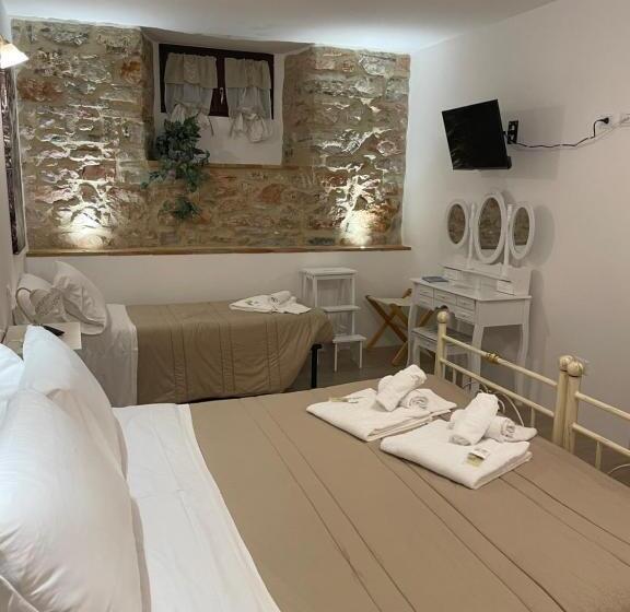 Номер Стандарт Трехместный, B&b I Giardini