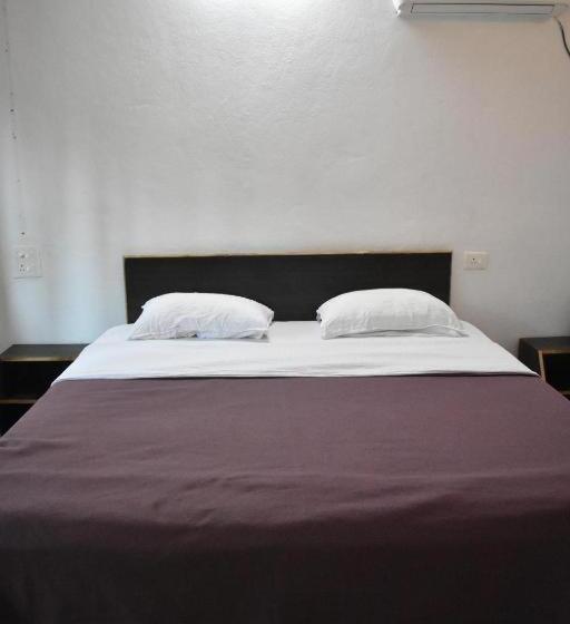 Standard Tent, Arya Cottages