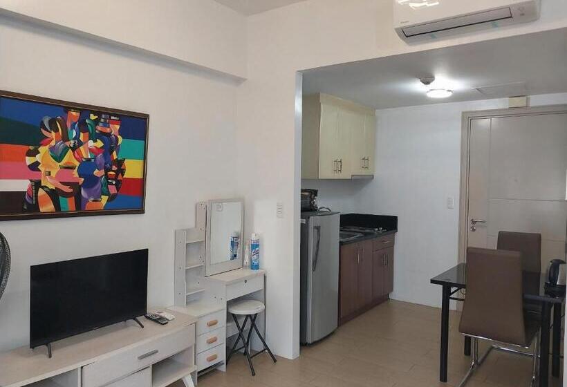 استودیوی استاندارد, Alps At 150 Newport Blvd Condominum Near T3