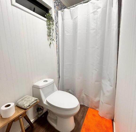 Дом 1 Спальня, Alojamiento En Villa Alemana Golden House Con Opción A Uso De Jacuzzi