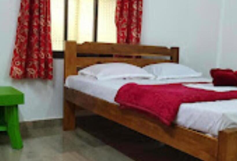 Семейный Номер, Serina House Malvan