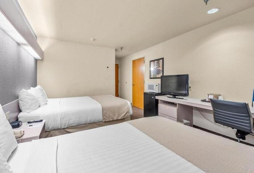 Номер Стандарт, Microtel Inn And Suites Of Ste Genevieve